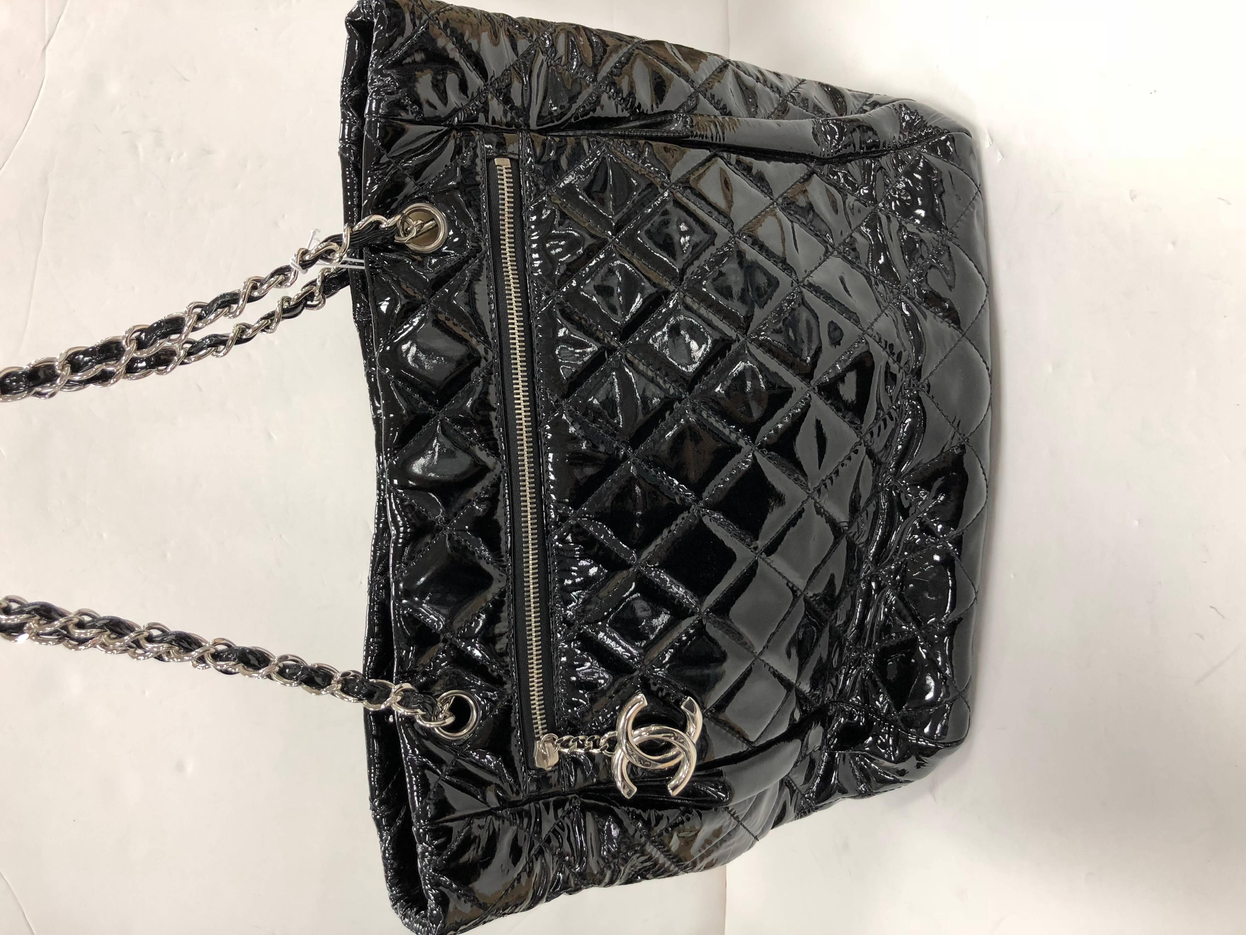 Chanel CC Charm Tote Quilted Patent Vinyl Large 3