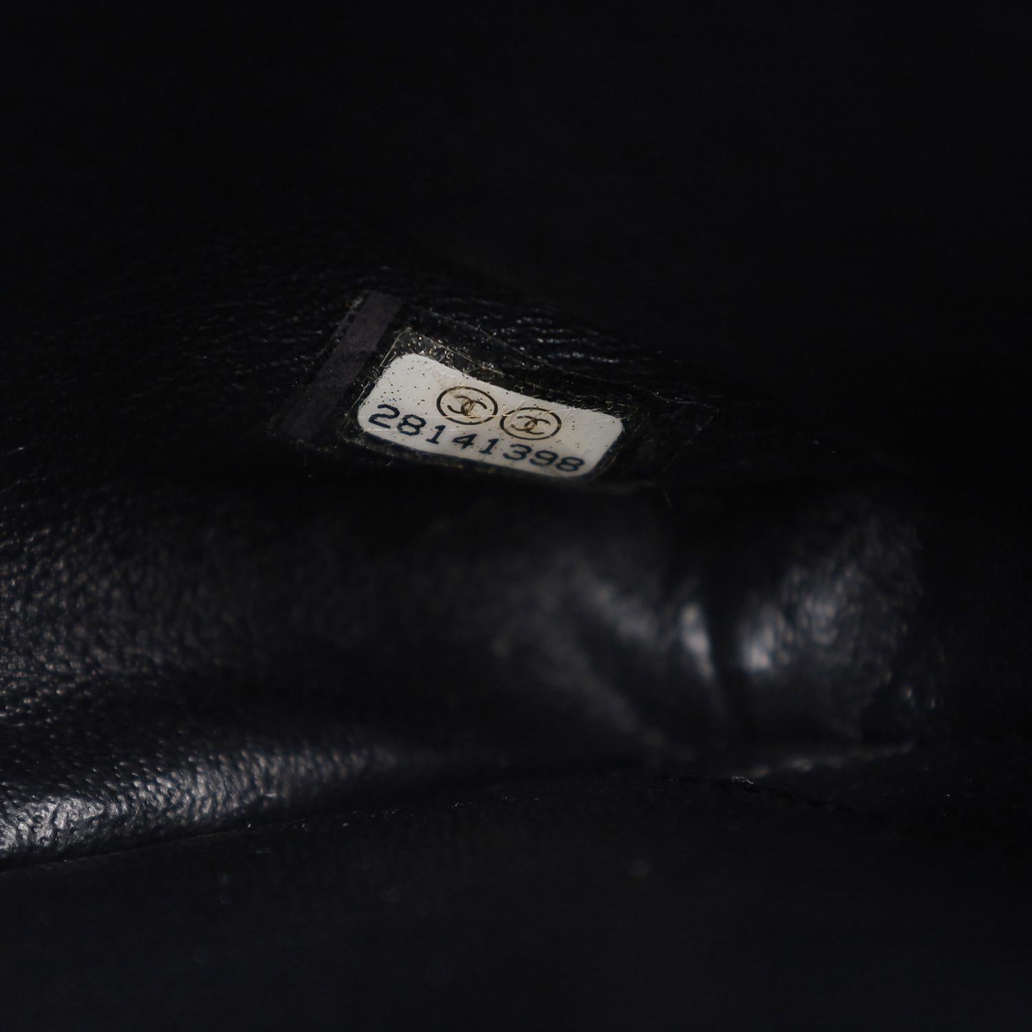 Chanel CC Double Flap Gesteppte Lammleder Medium Crossbody Tasche im Angebot 8