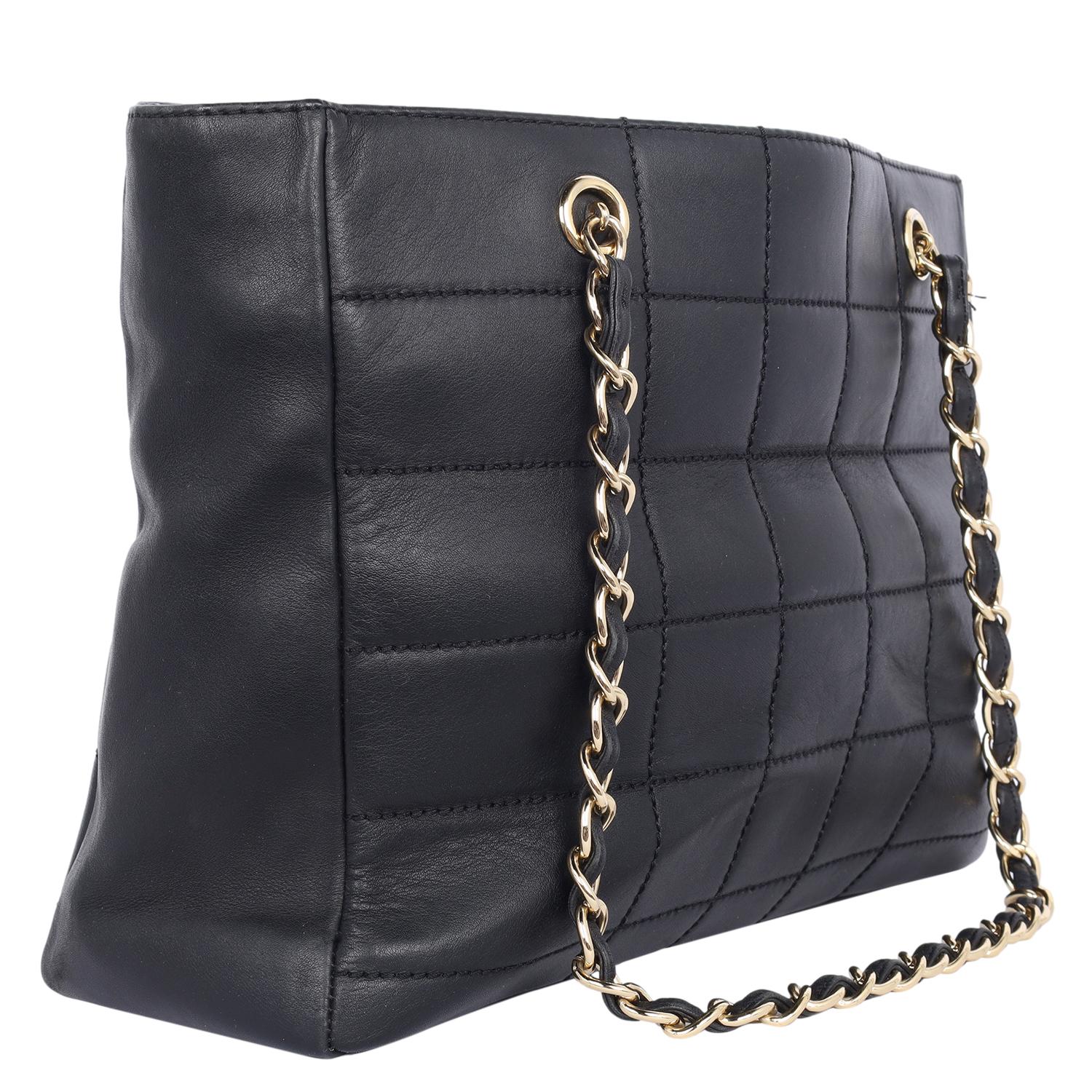 Chanel CC Choco Bar Lambskin Leather Shoulder Bag Black For Sale 6