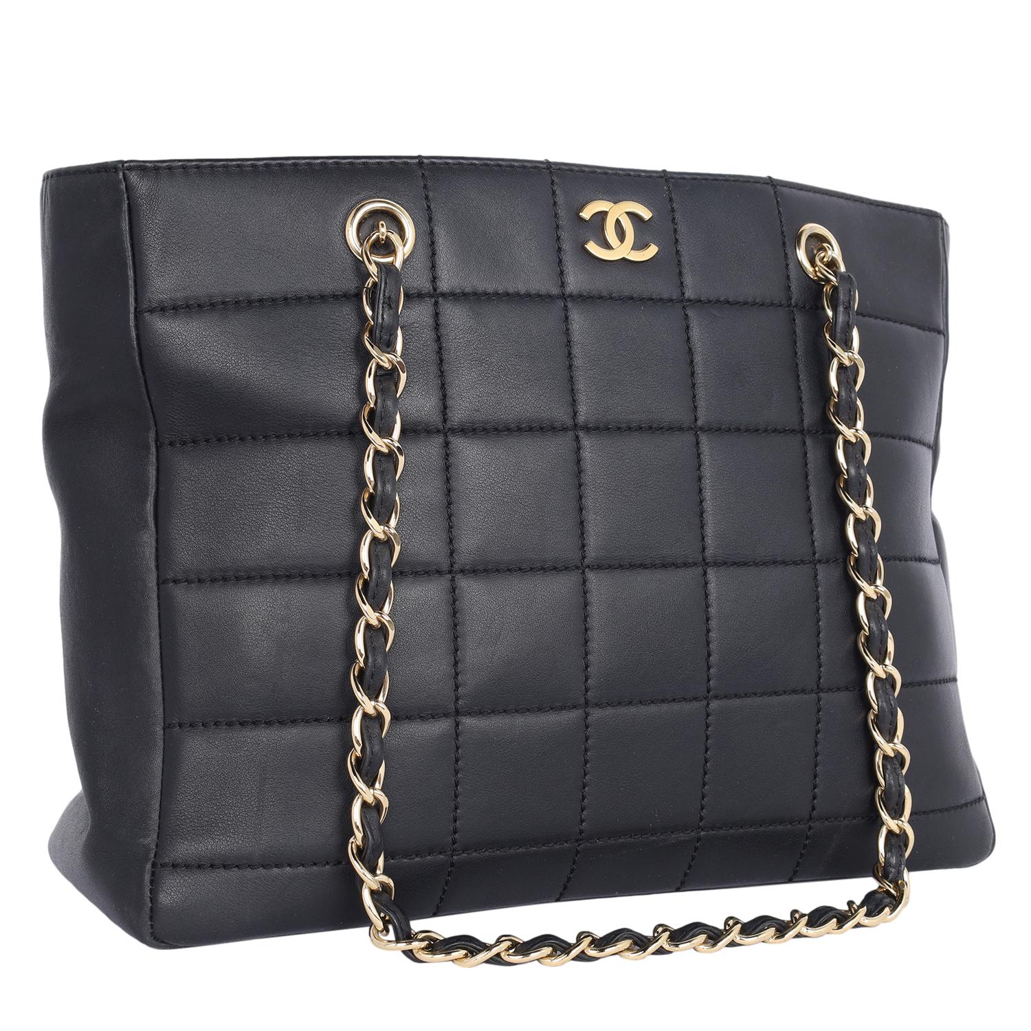 Chanel CC Choco Bar Lambskin Leather Shoulder Bag Black For Sale 8