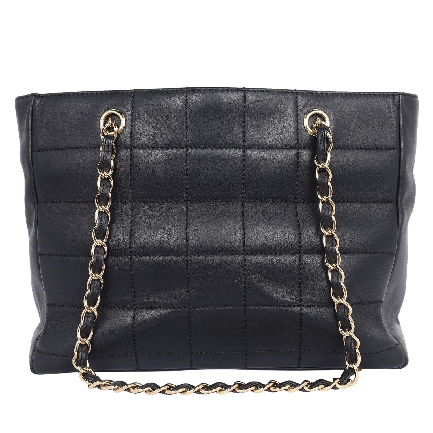 Chanel CC Choco Bar Lambskin Leather Shoulder Bag Black For Sale 5