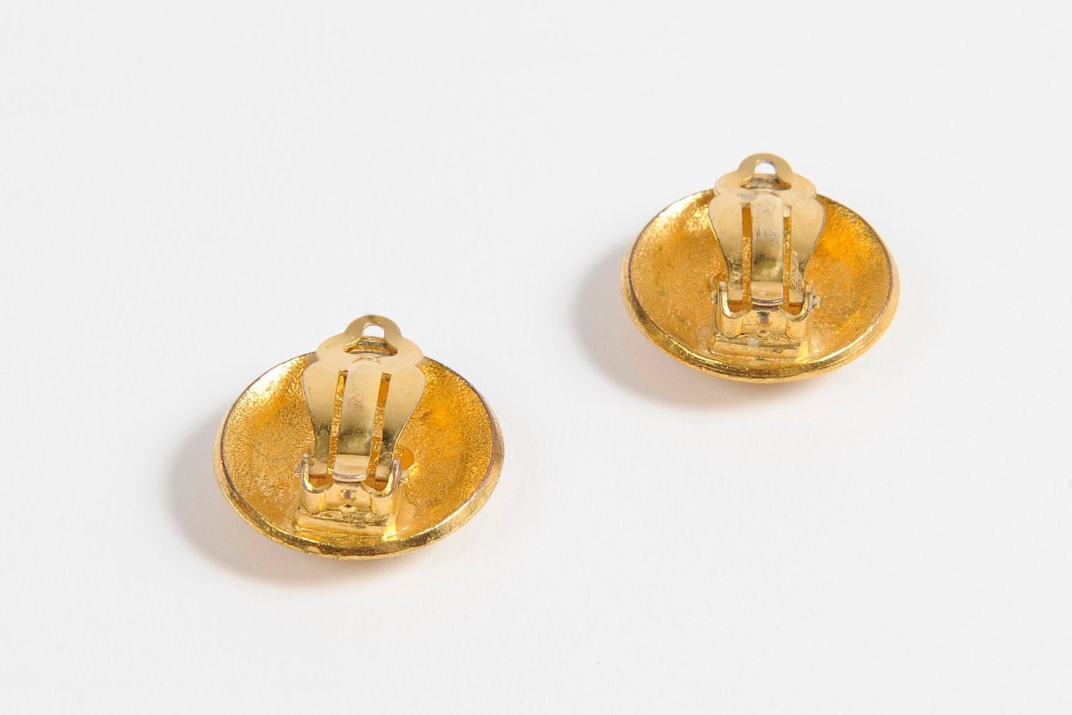 Chanel Gold-Tone CC Clip-On Earrings For Sale 2