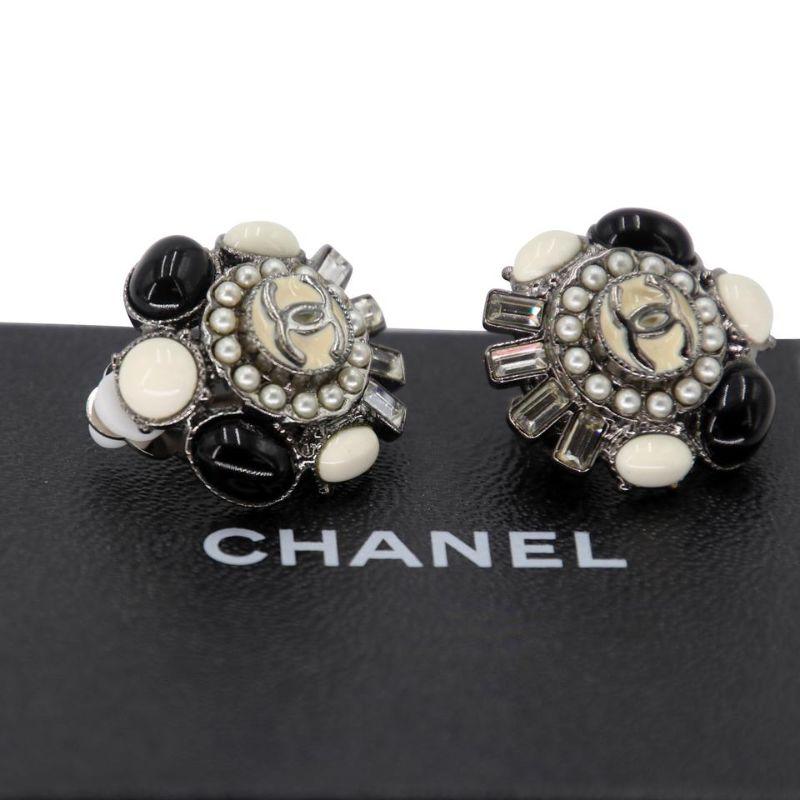 Grigio Chanel CC Orecchini a clip in cristallo di madreperla CC-0814N-0005
