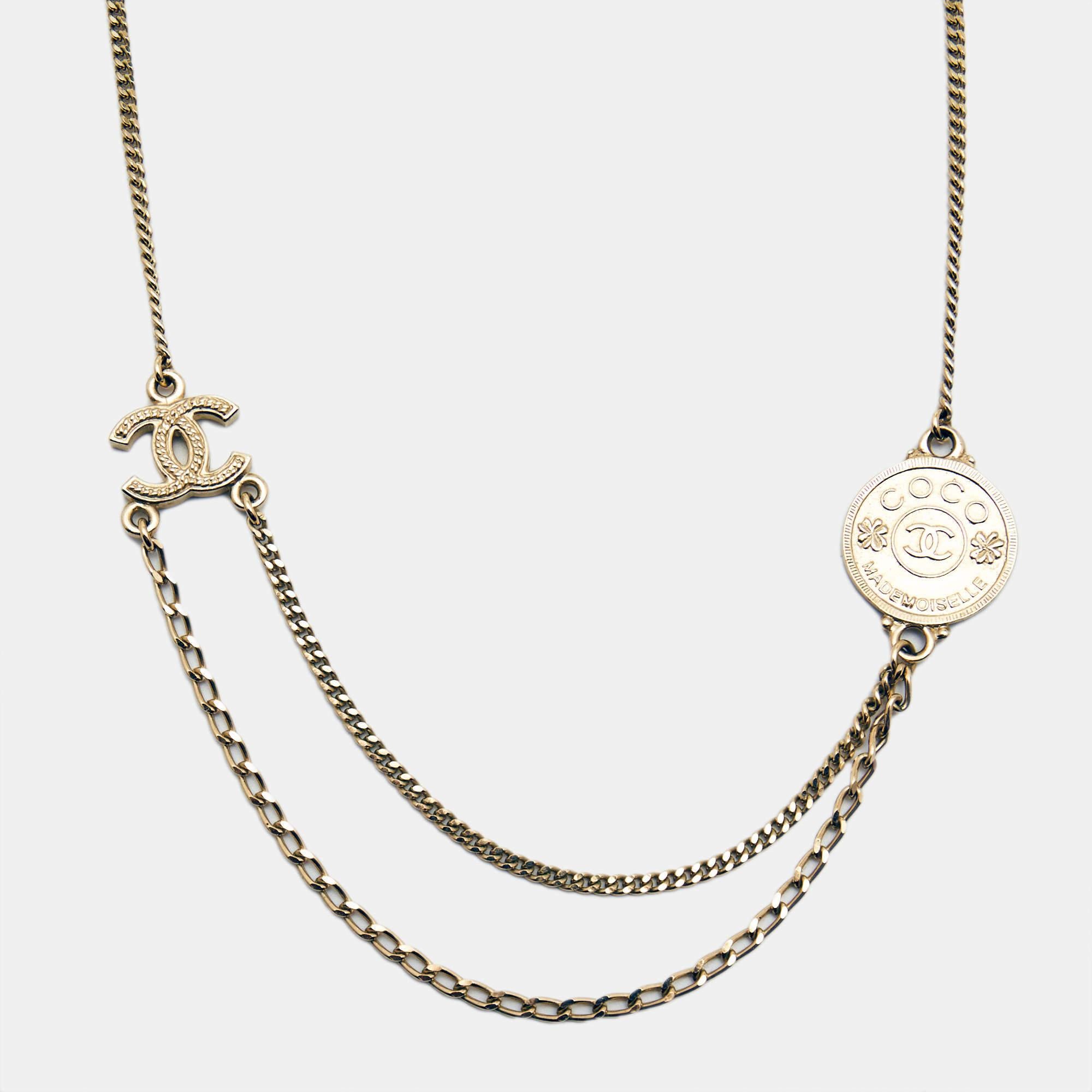 Chanel CC Coco Goldfarbene Halskette in Goldtönen Damen im Angebot