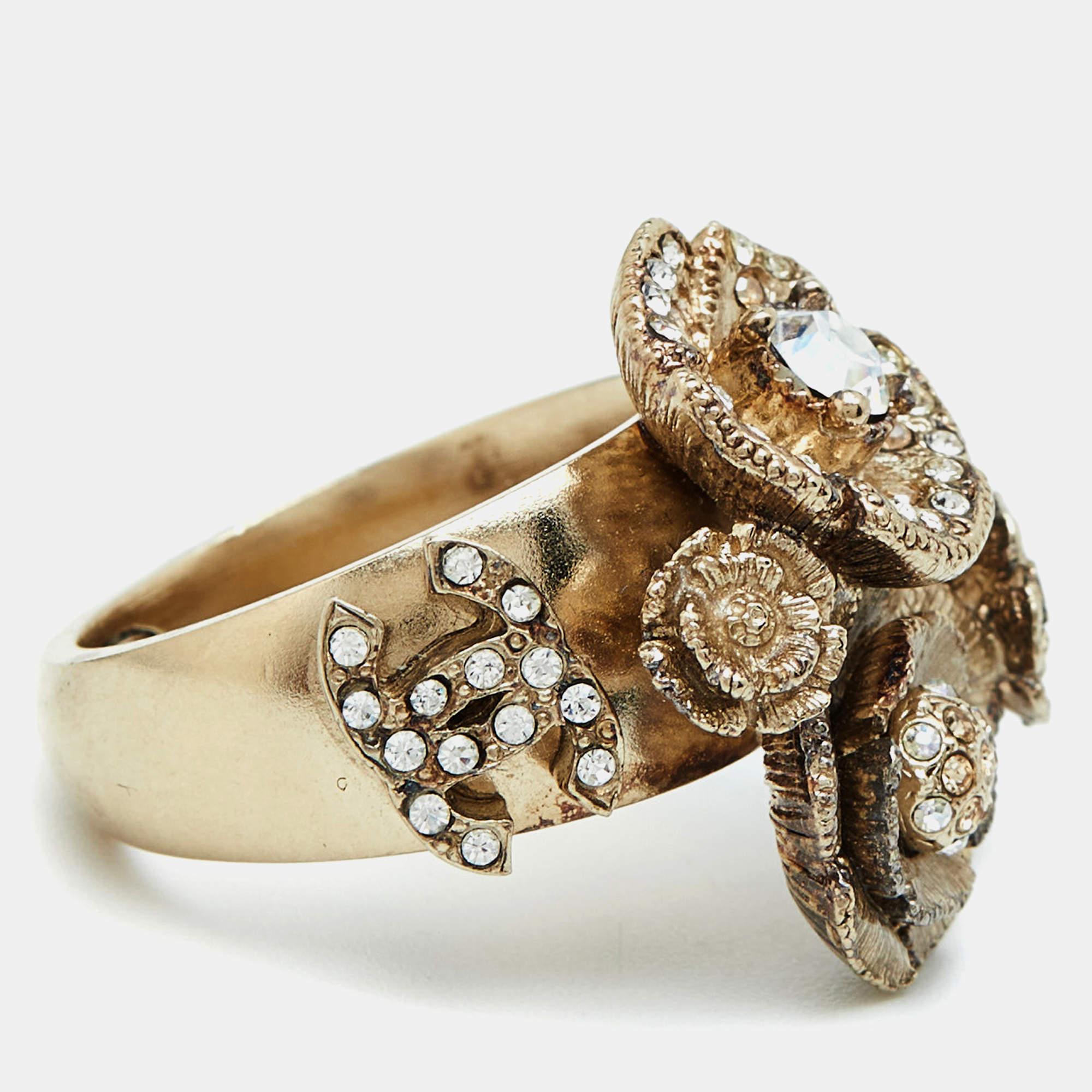 Chanel CC Crystal Camellia Cluster Gold Tone Ring Size 52 For Sale 1