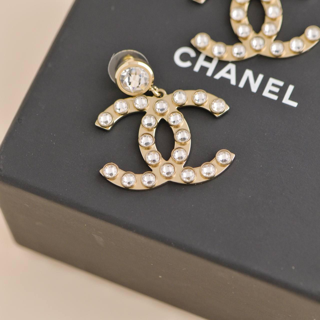 Chanel CC Crystal Drop Earrings For Sale 3