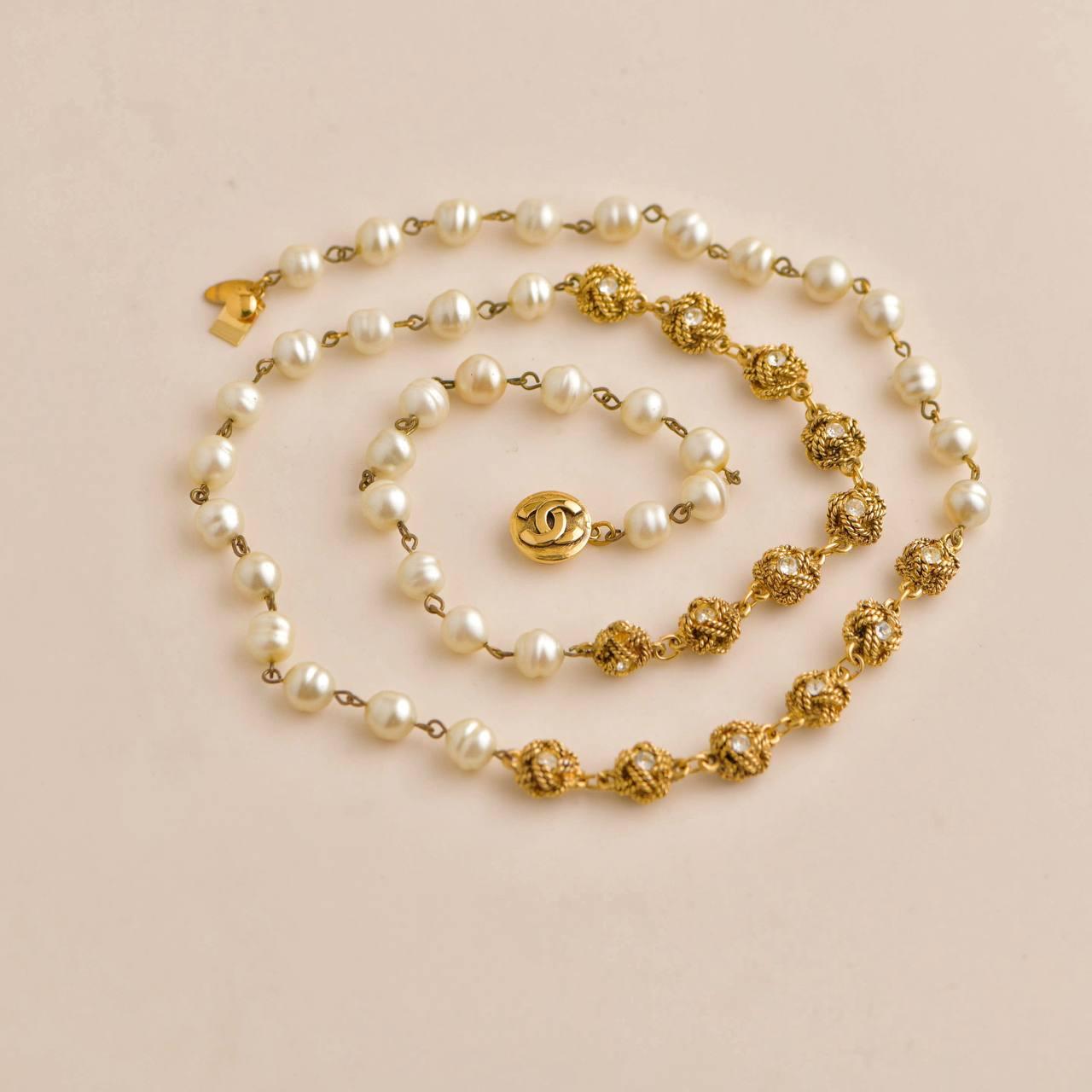 Chanel CC Crystal Faux Pearl Golden Line Long Necklace For Sale 6