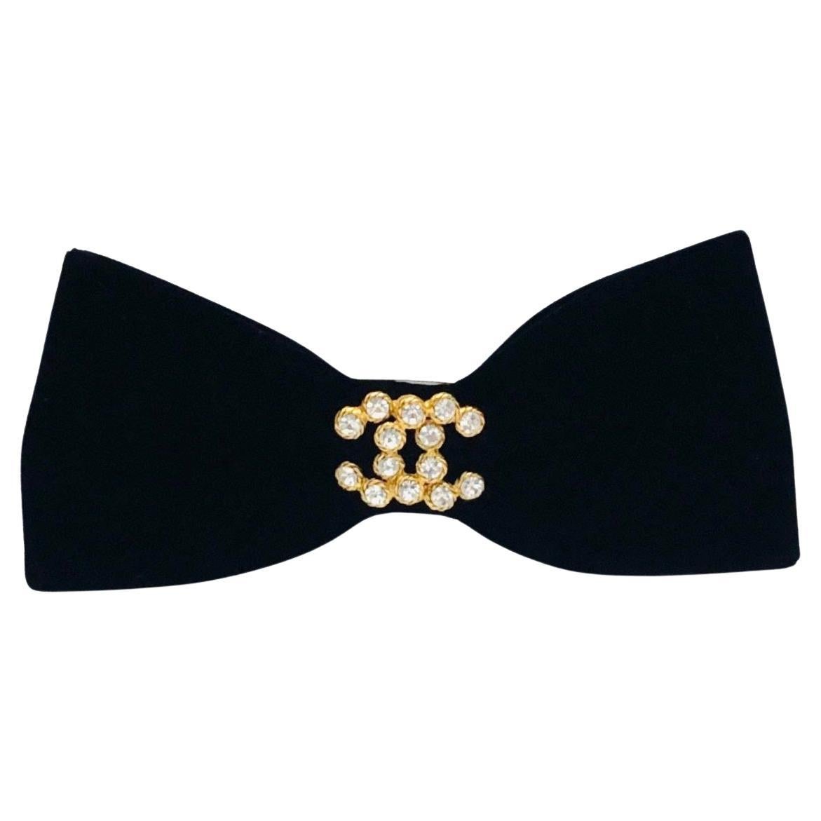 Chanel CC Crystal Rhinestone Embellished Velvet Bow Brooch For Sale