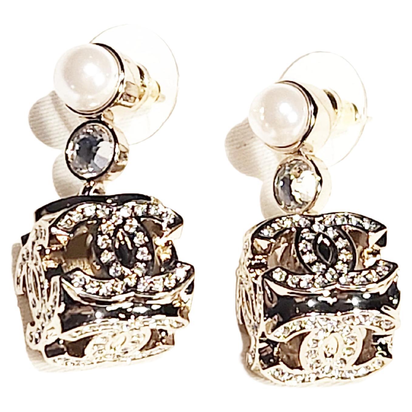 Chanel CC Cube Rhinestones Dangling Earrings with Pearl For Sale
