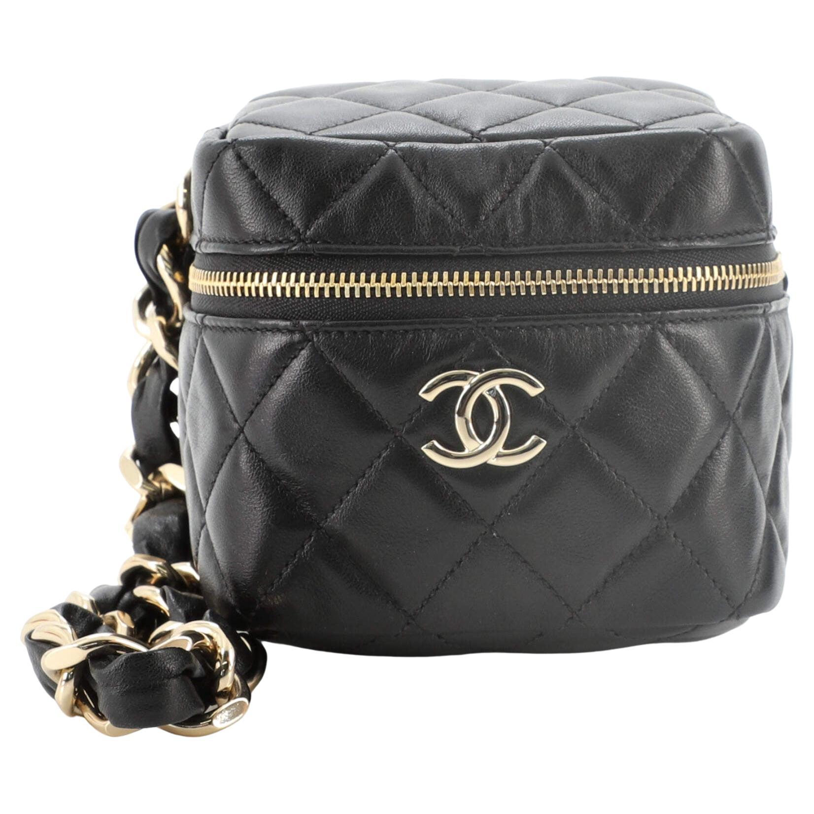 CHANEL Grained Calfskin Quilted CC Box Clutch With Chain Black 661296