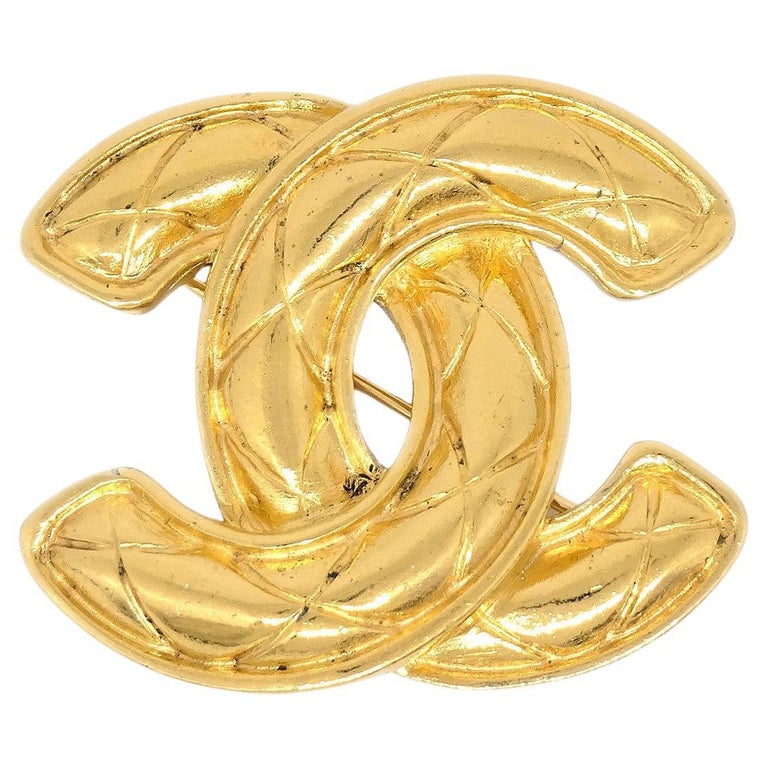 CHANEL CC Gold Braided Chain Link Turnlock Brooch Pin