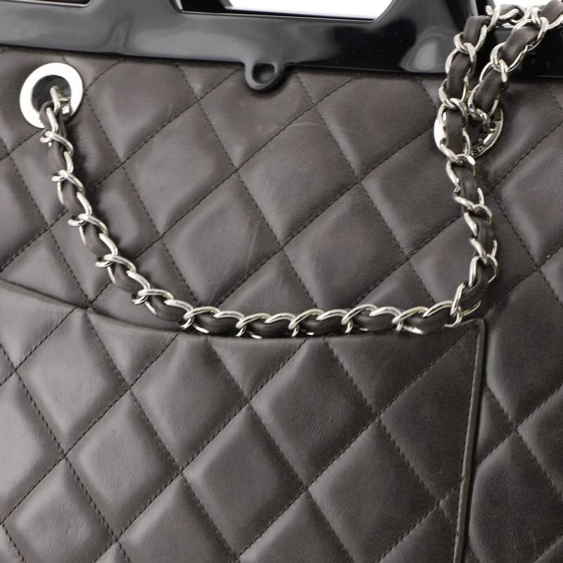 Chanel delivery bag top