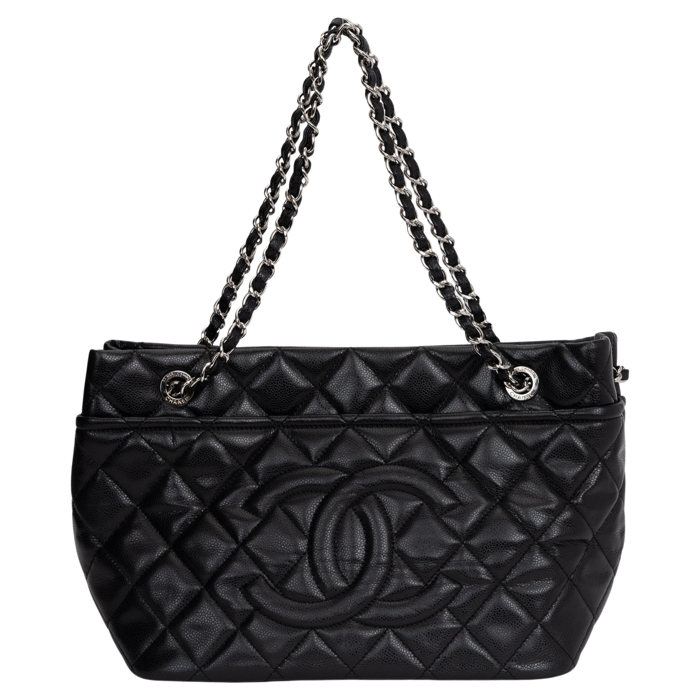 Chanel CC Diamond Quilted Tote Bag For Sale