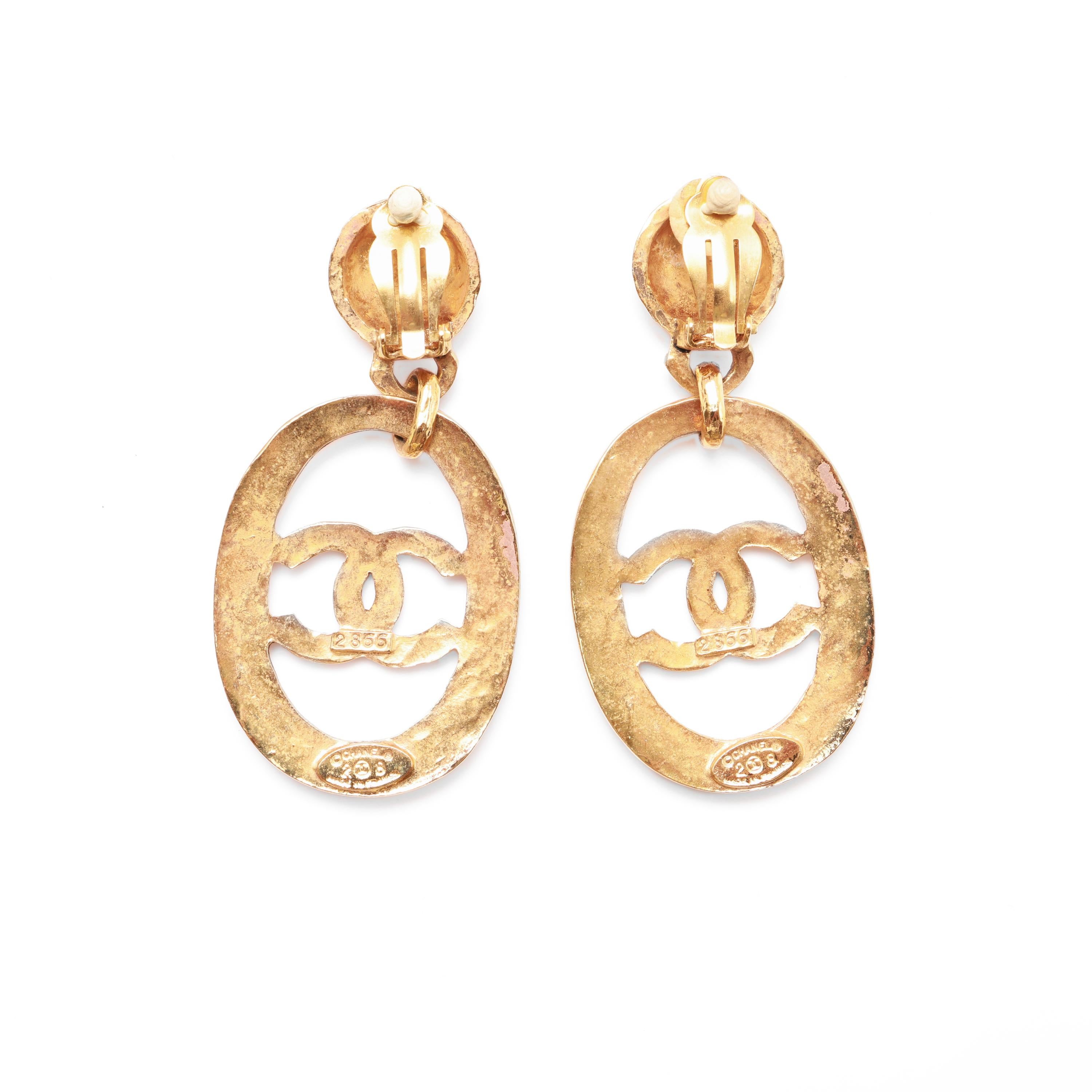 Chanel CC Doorknocker Earrings 1992 Mint, Original Box, Original Receipt 3