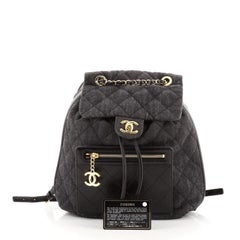 Chanel CC Rucksack mit Kordelzug Gestepptes Denim mit Kalbsleder Medium