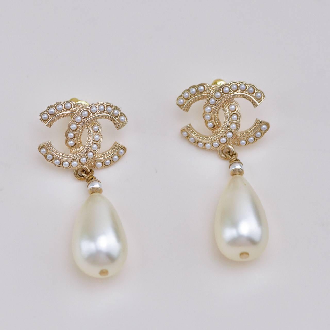 Chanel CC Drop Gold Metal Faux Pearl Earrings For Sale 2