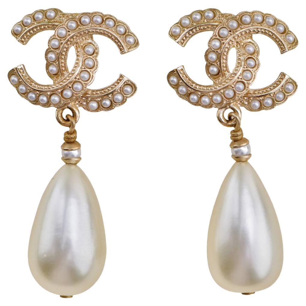 Chanel CC Drop Gold Metal Faux Pearl Earrings For Sale