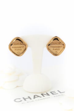 Chanel cc earrings 1980s