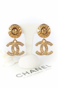 Chanel cc earrings 1990s