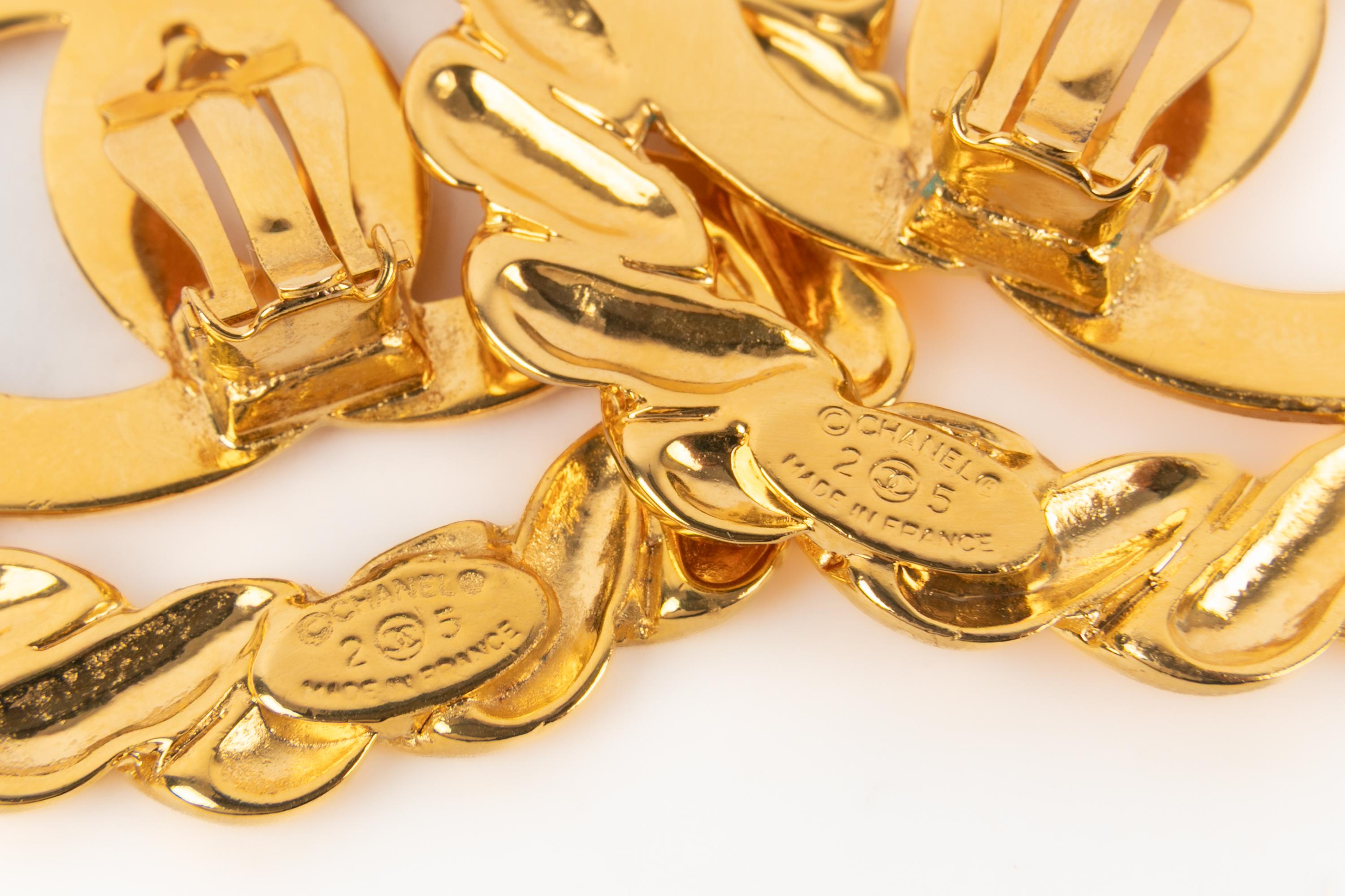 Orecchini Chanel cc anni '90 in vendita 2