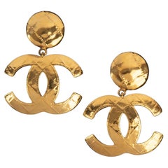 Chanel cc earrings 1994