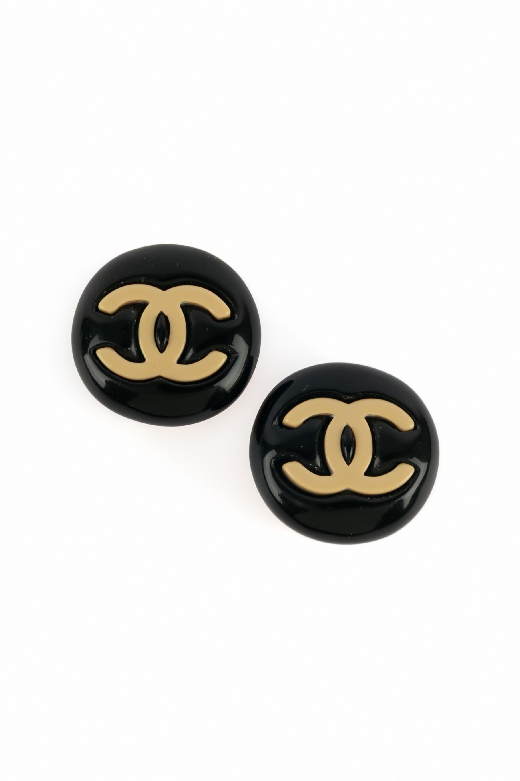 Chanel cc earrings 1995 In Excellent Condition For Sale In SAINT-OUEN-SUR-SEINE, FR