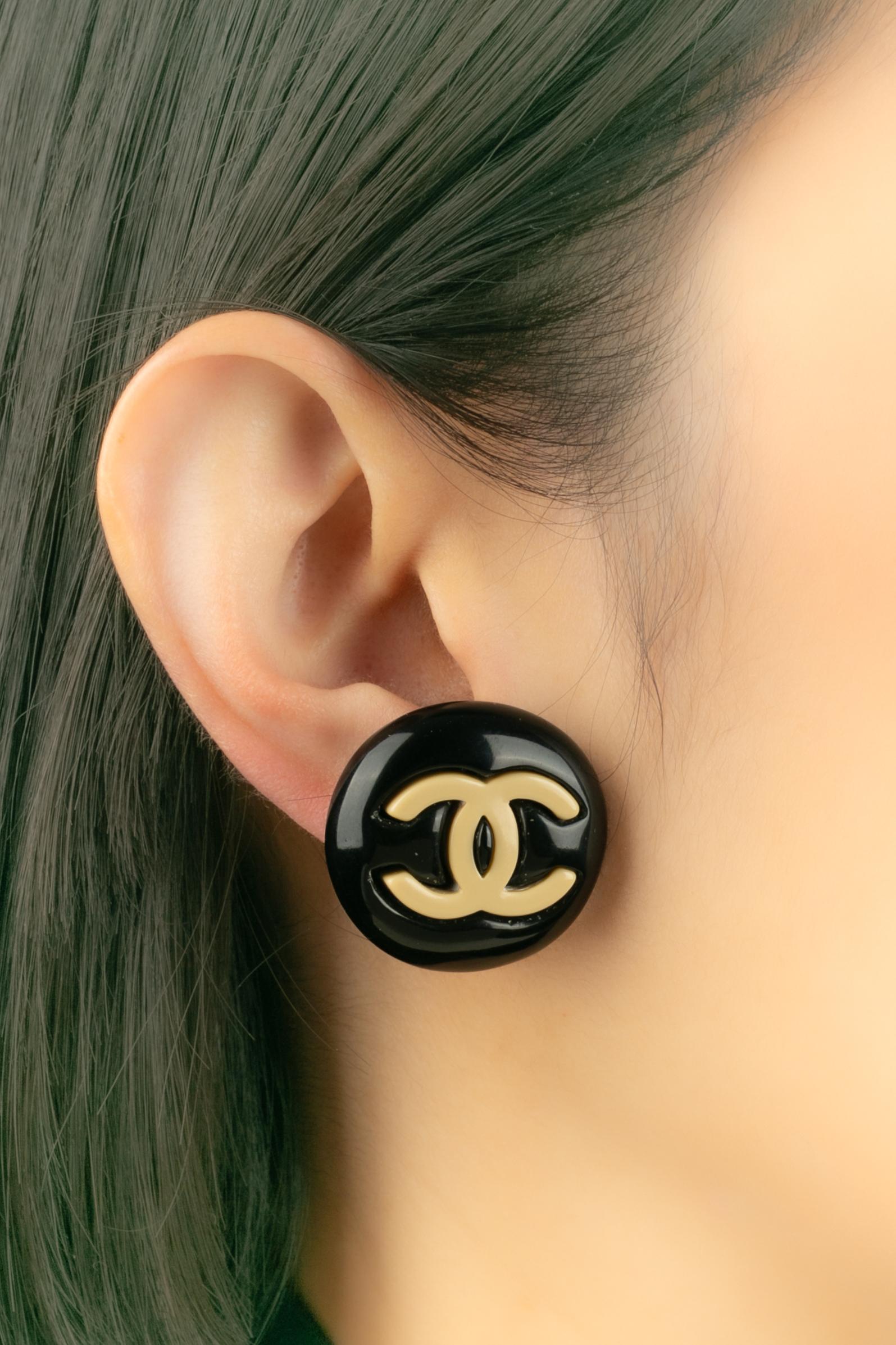 Chanel cc earrings 1995 For Sale 3
