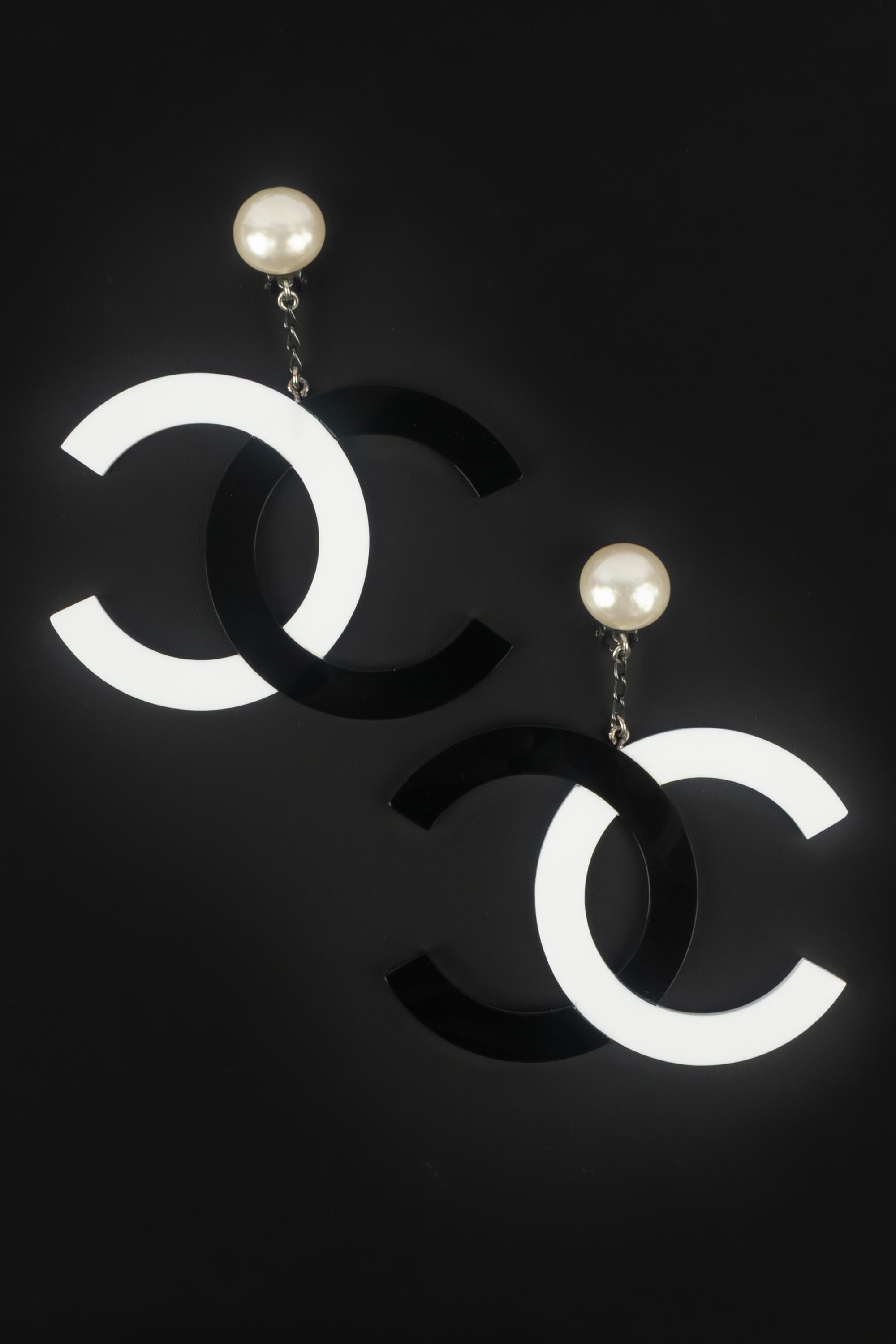 Orecchini Chanel cc 1996 In condizioni ottime in vendita a SAINT-OUEN-SUR-SEINE, FR