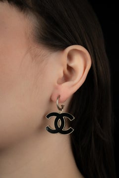 Chanel CC-Ohrringe von Karl Lagerfeld, Frühjahr 2004
