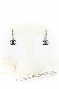 Boucles d'oreilles Chanel cc