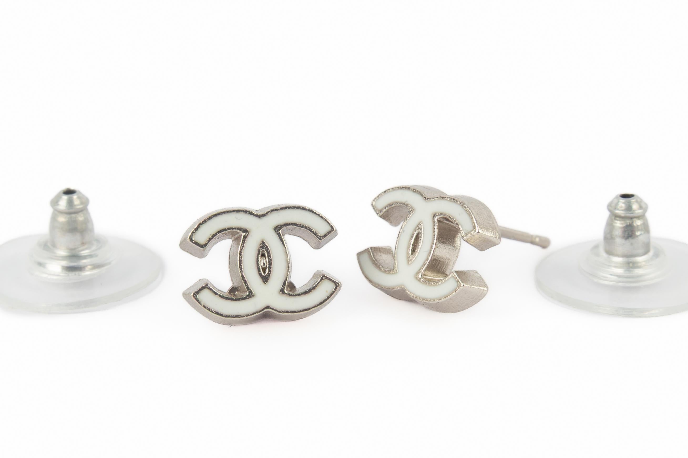 Chanel cc Ohrringe im Angebot 1