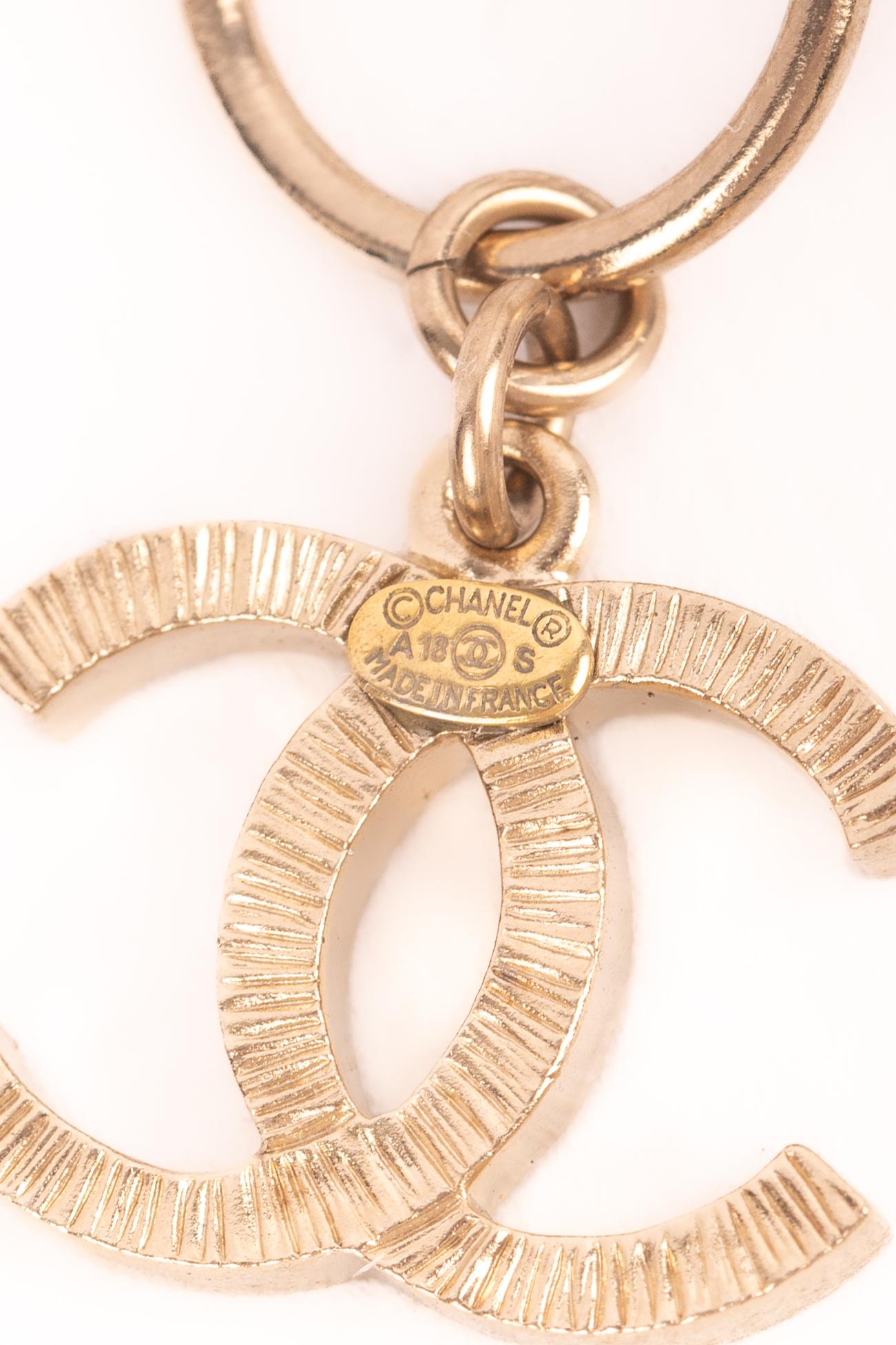 Chanel cc earrings 2