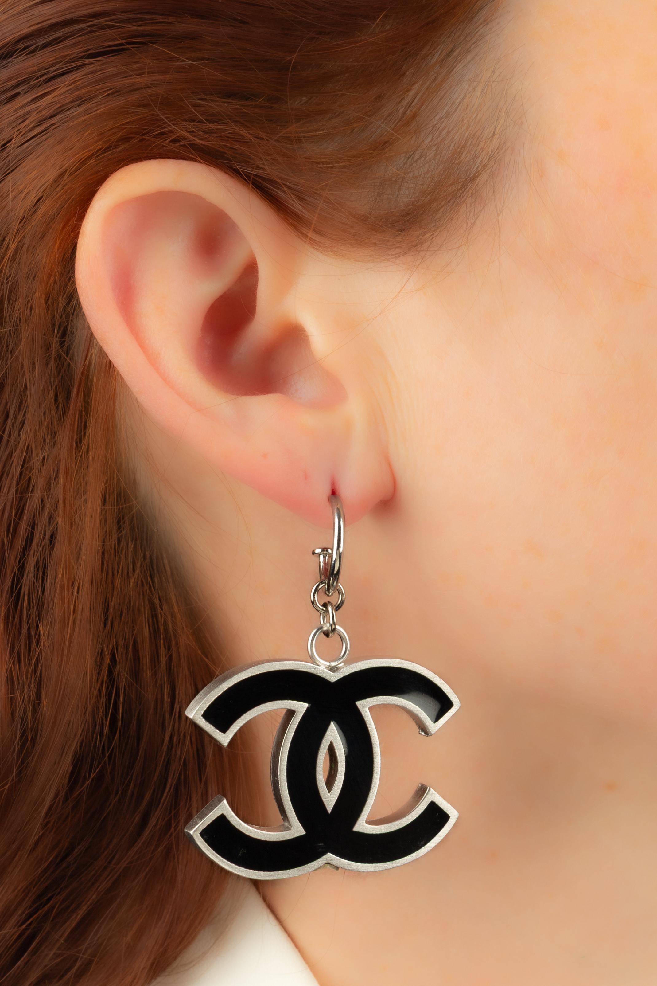 Chanel cc earrings For Sale 3
