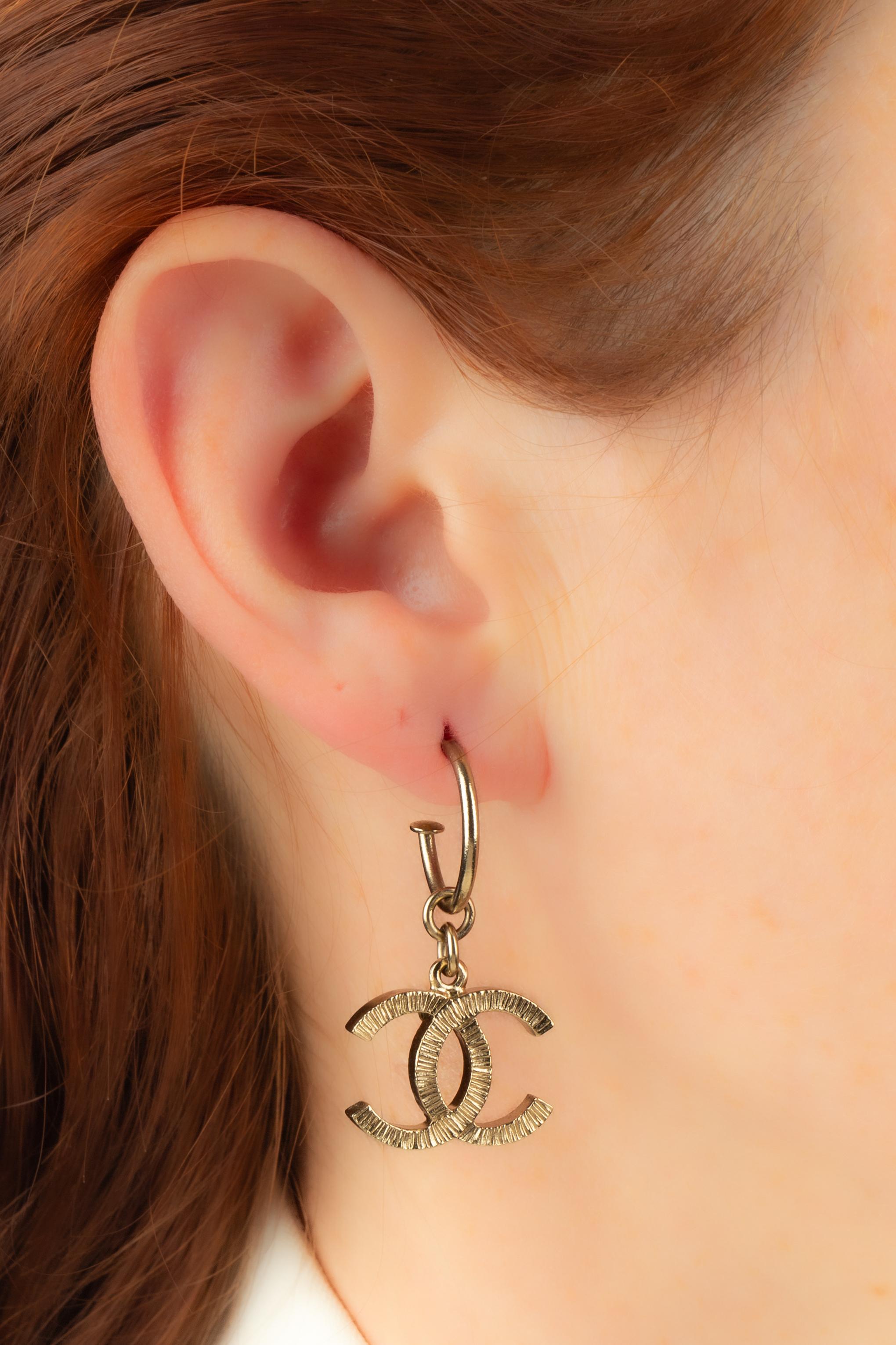 Chanel cc earrings For Sale 4
