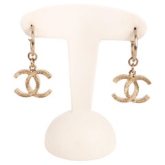 Pendientes Chanel cc