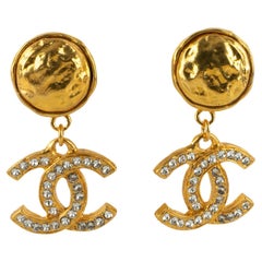 Boucles d'oreilles Chanel cc