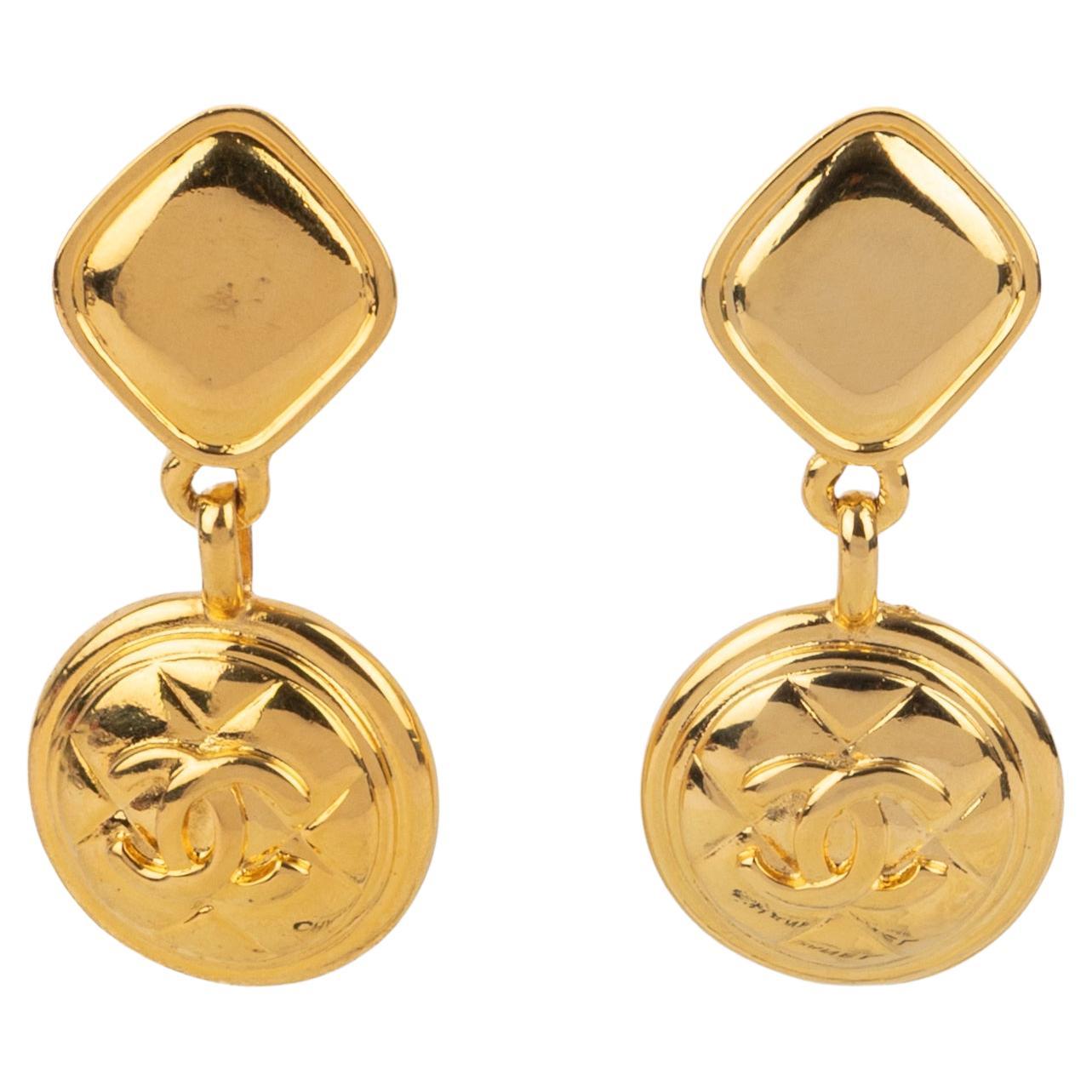 Pendientes Chanel cc