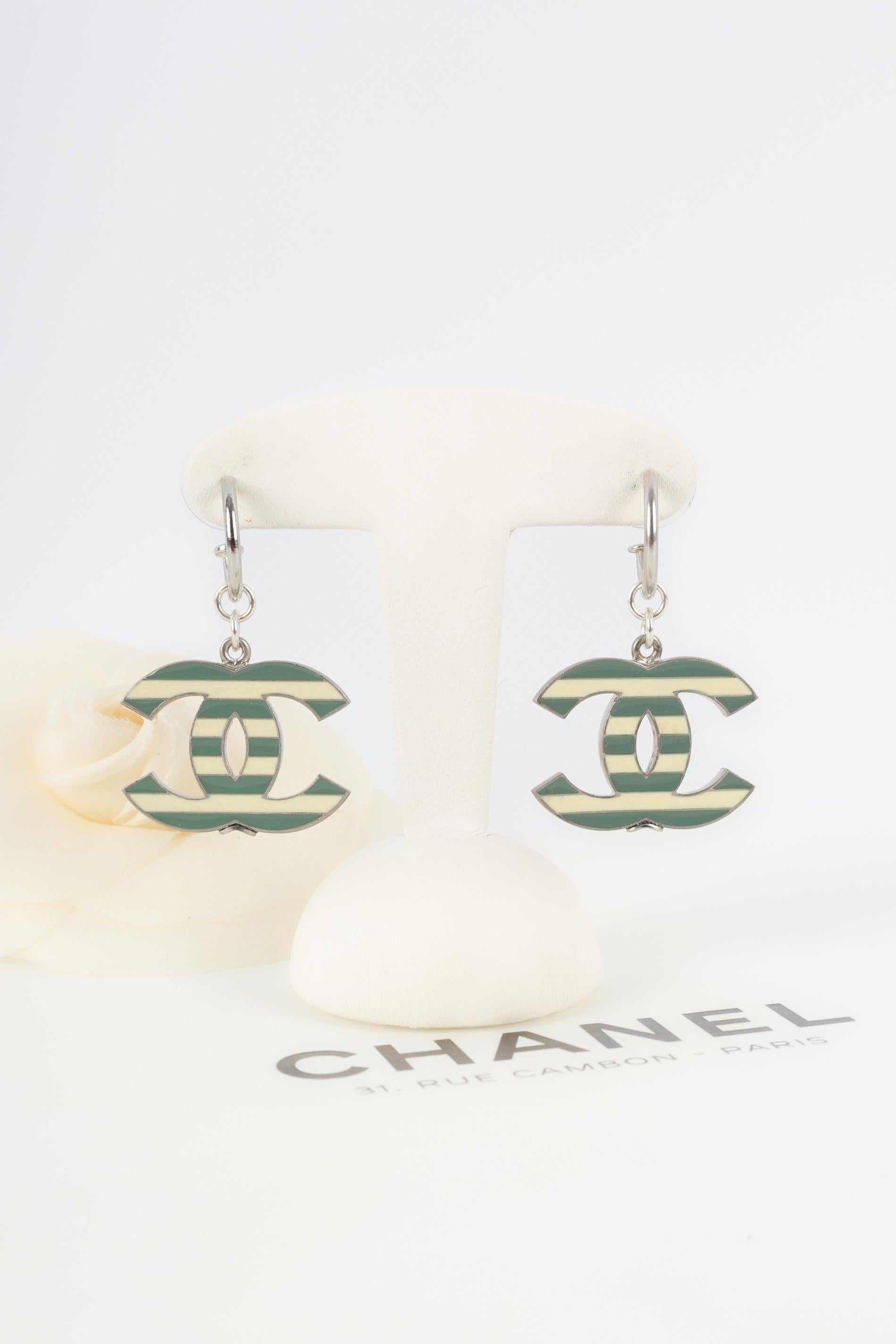 Chanel CC Earrings with Enamel, 2013 For Sale 2