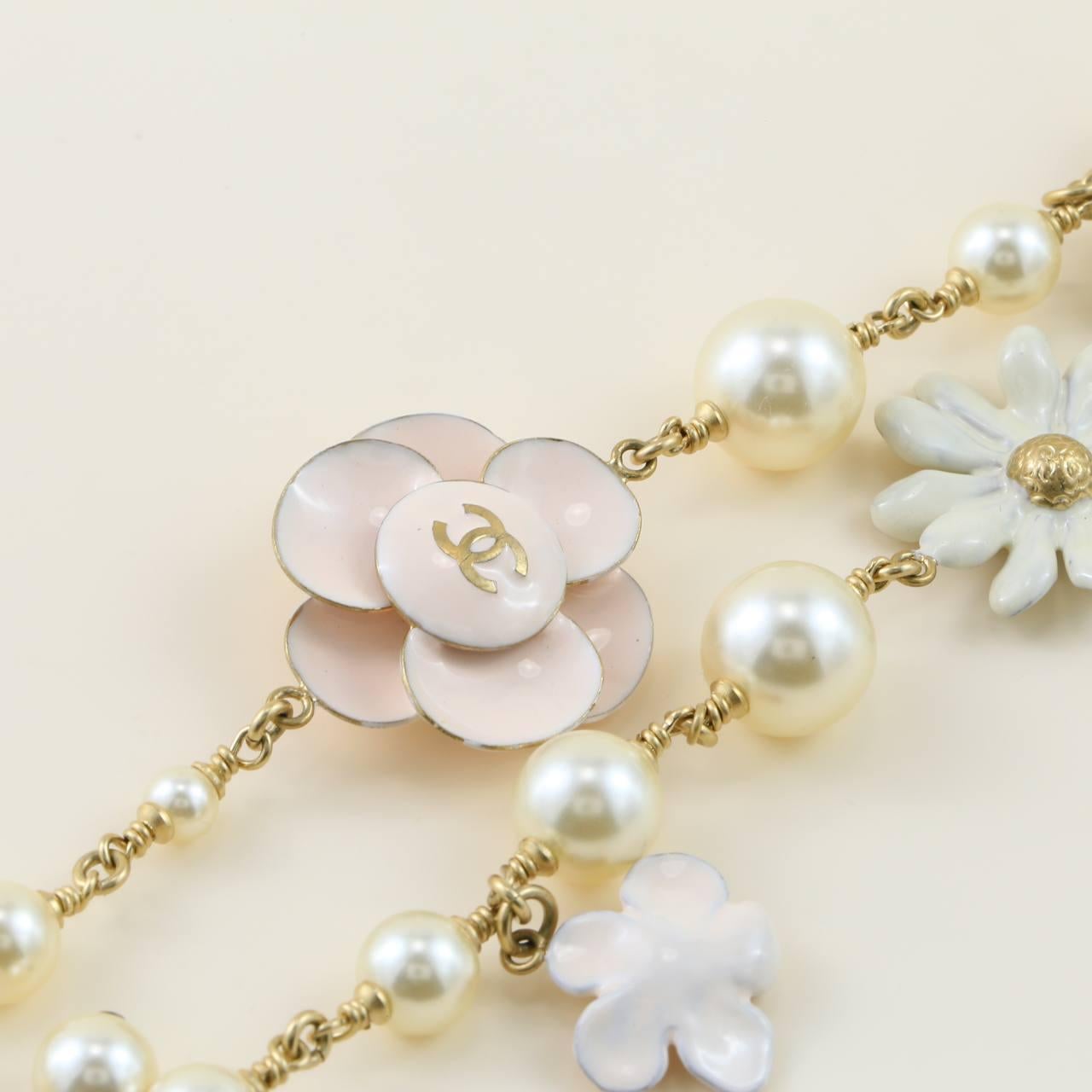 Women's or Men's CHANEL CC Enamel Camellia Flower Long Necklace 