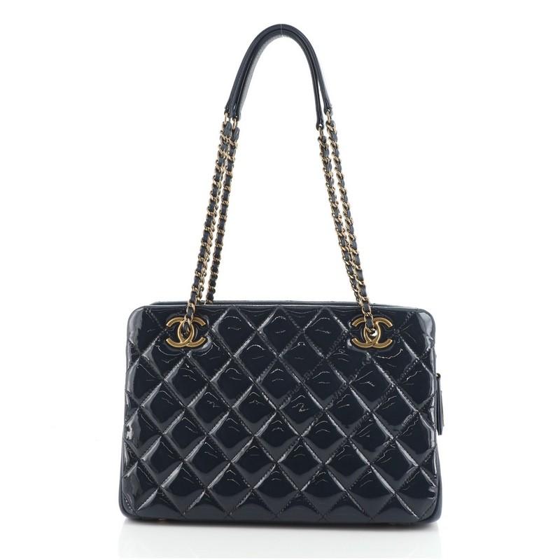 Chanel CC Eyelet Tote Quilted Patent Small In Good Condition In NY, NY