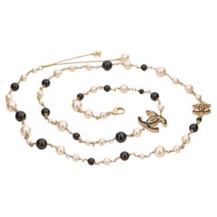 Chanel CC Faux Pearl & Black Beads Baroque Sautoir Necklace