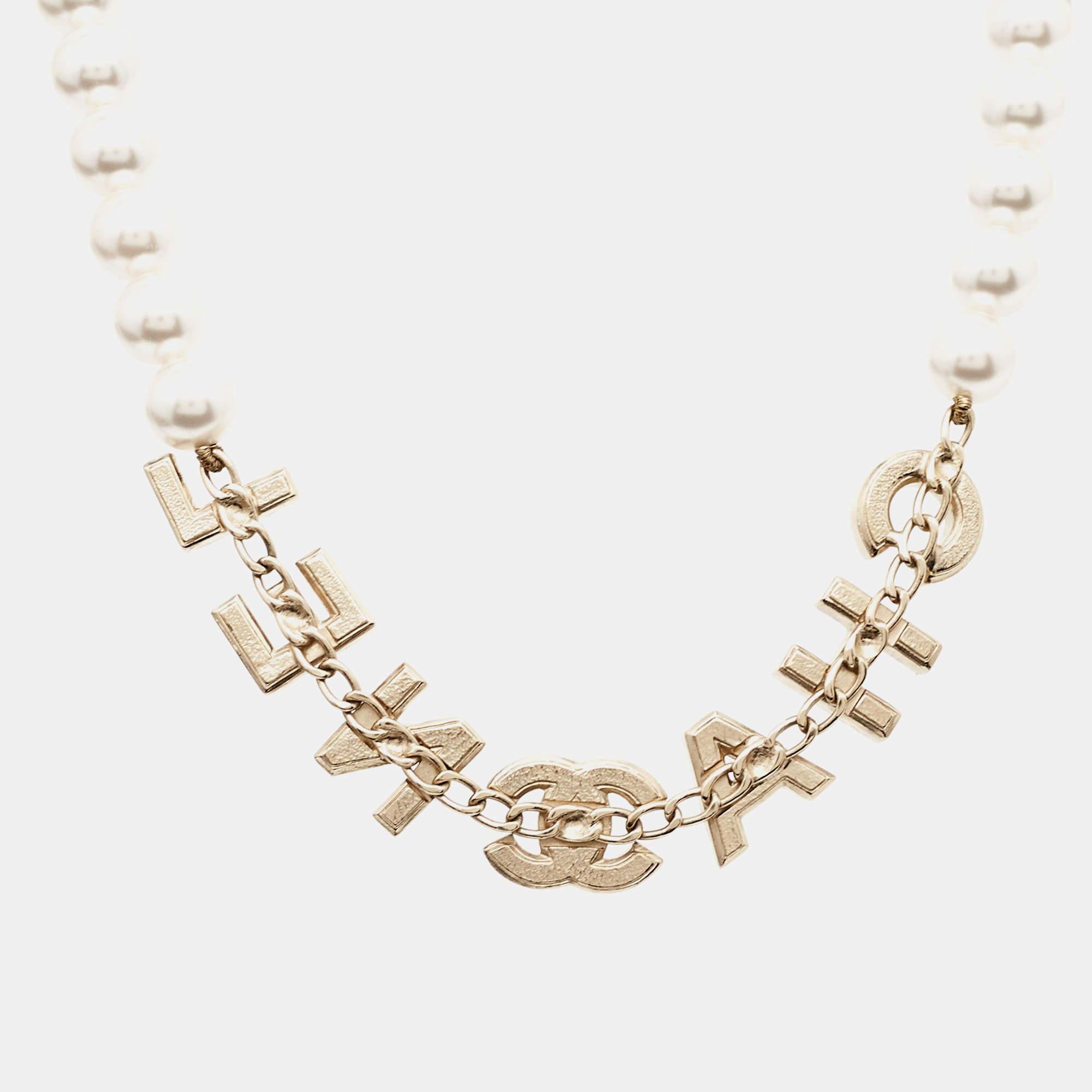 Women's Chanel CC Faux Pearl Crystal Gold Tone Necklace For Sale