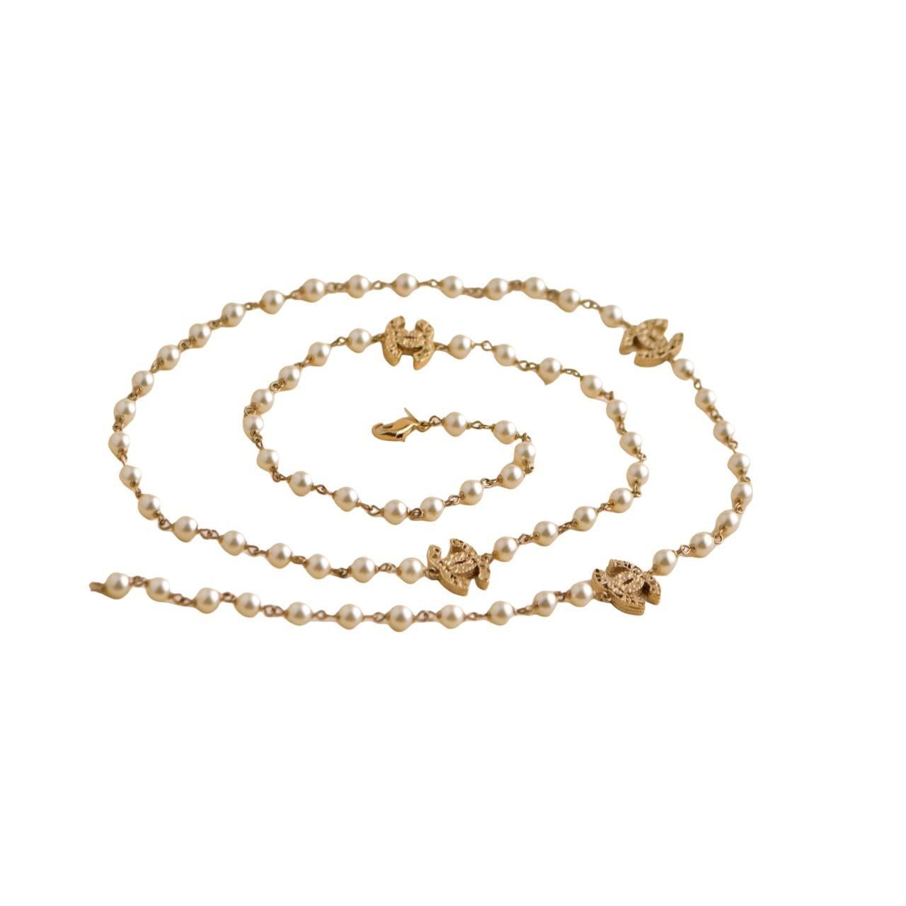 Chanel CC Faux Pearl Long Necklace For Sale