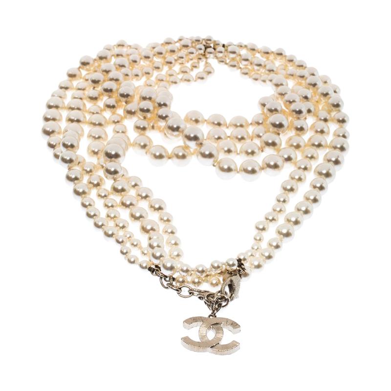 chanel pearl strand necklace