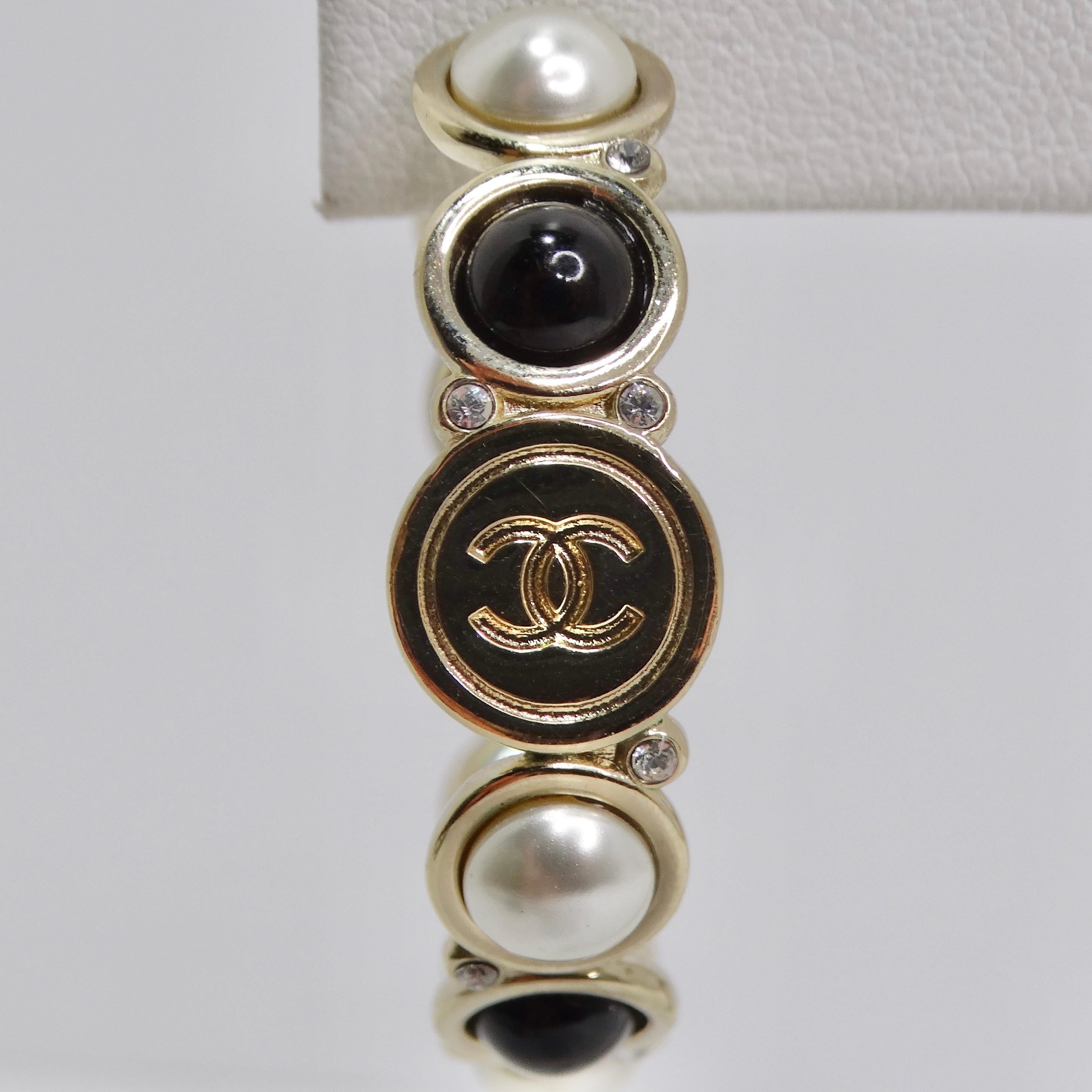 chanel earring hoop