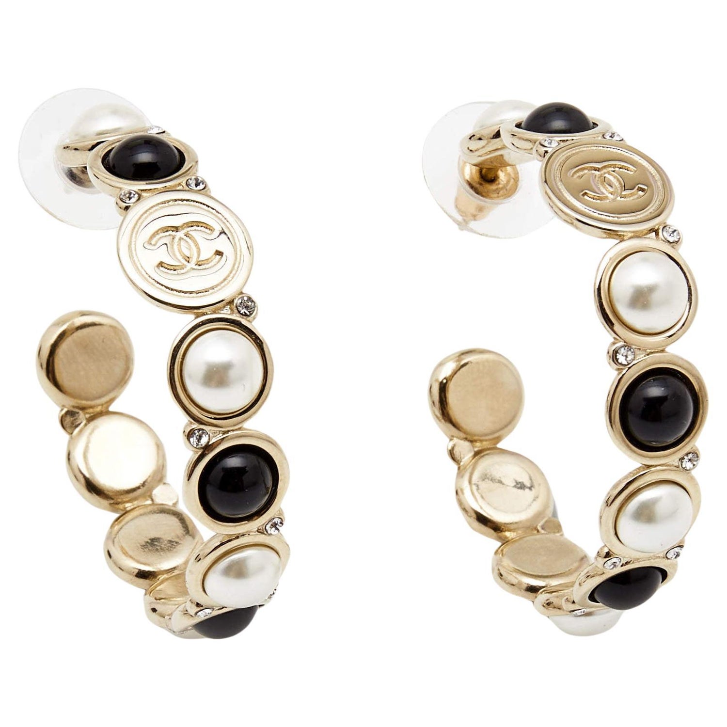 Chanel Faux Pearl Matte Gold Tone CC Stud Earrings For Sale at 1stDibs