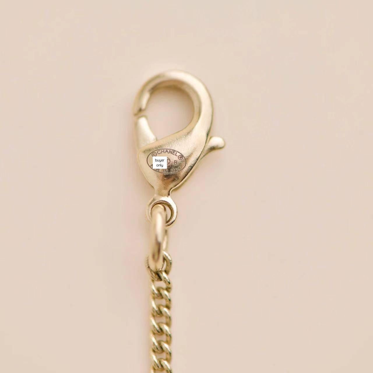 Chanel CC Faux Pearl Pendant Necklace For Sale 3