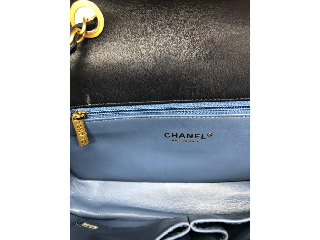 Chanel CC Filigree Medium Flap - Blue Black Caviar Leather For Sale 2