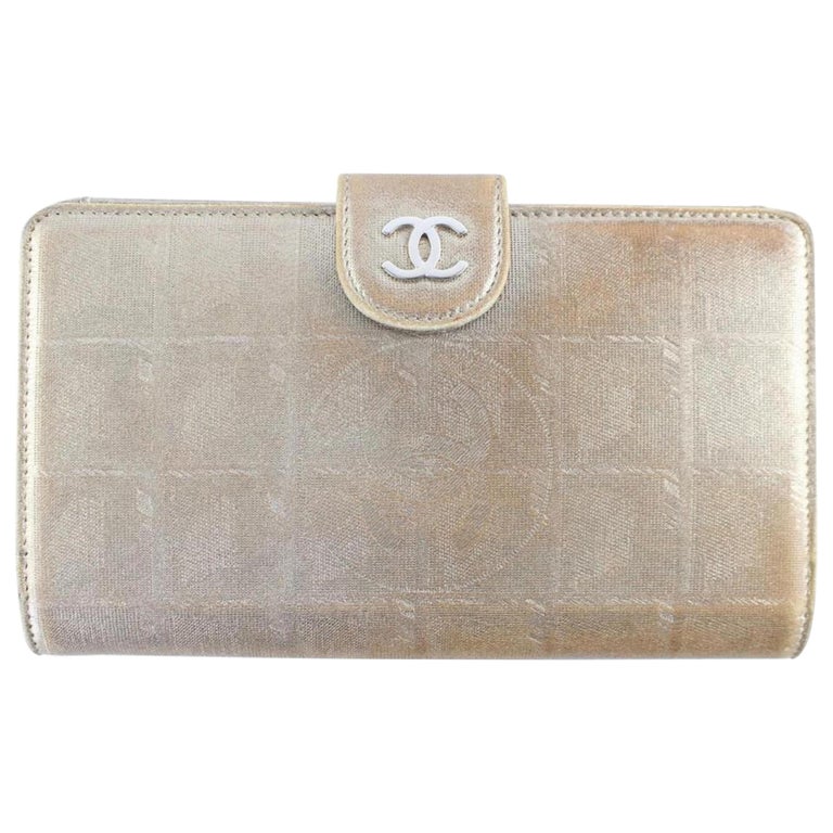 Chanel Cc Flap Wallet 224607 Metallic Bronze Leather Clutch For Sale at ...