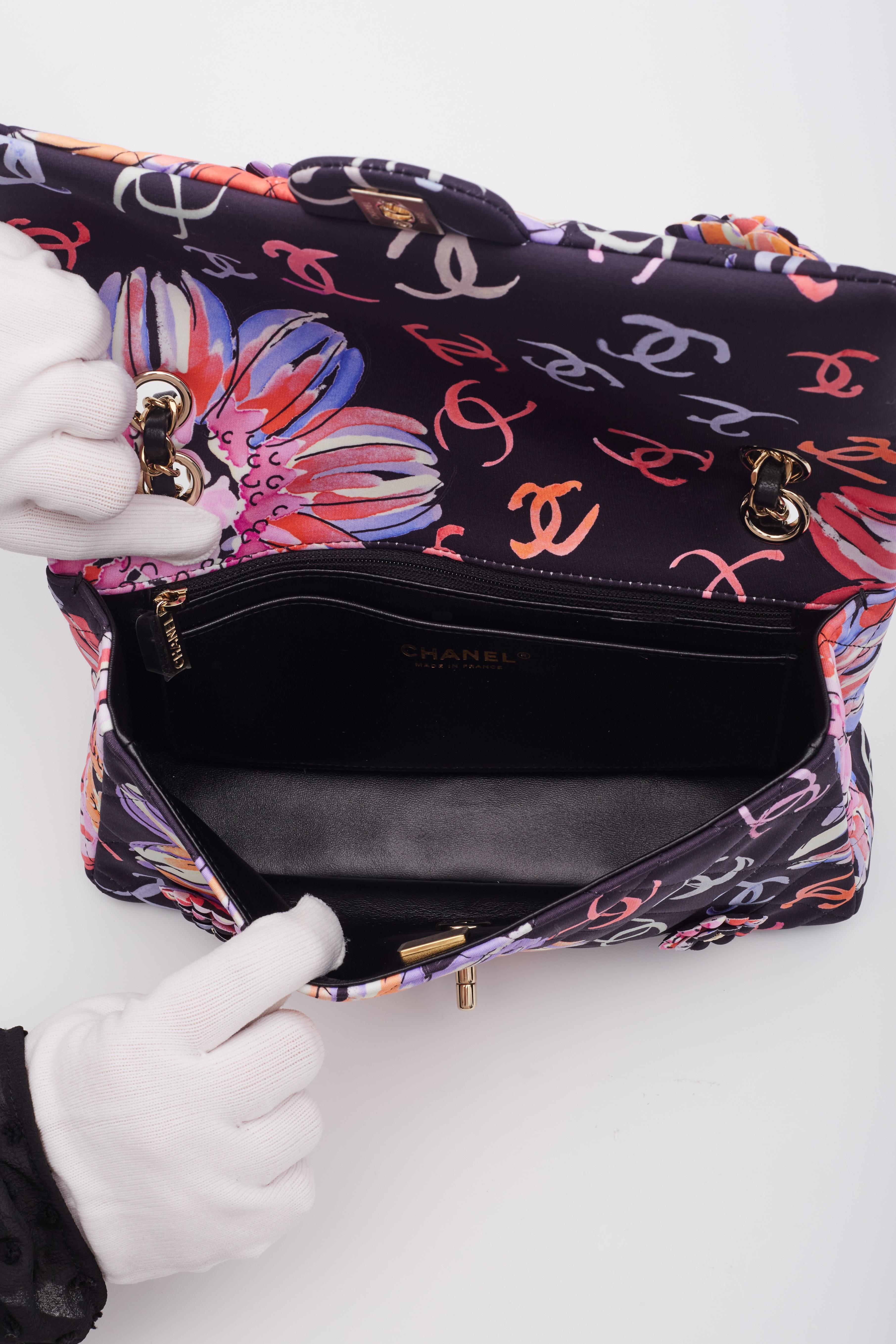 Chanel CC Flower Embroidery Logo Printed Lavender Flap Bag For Sale 4